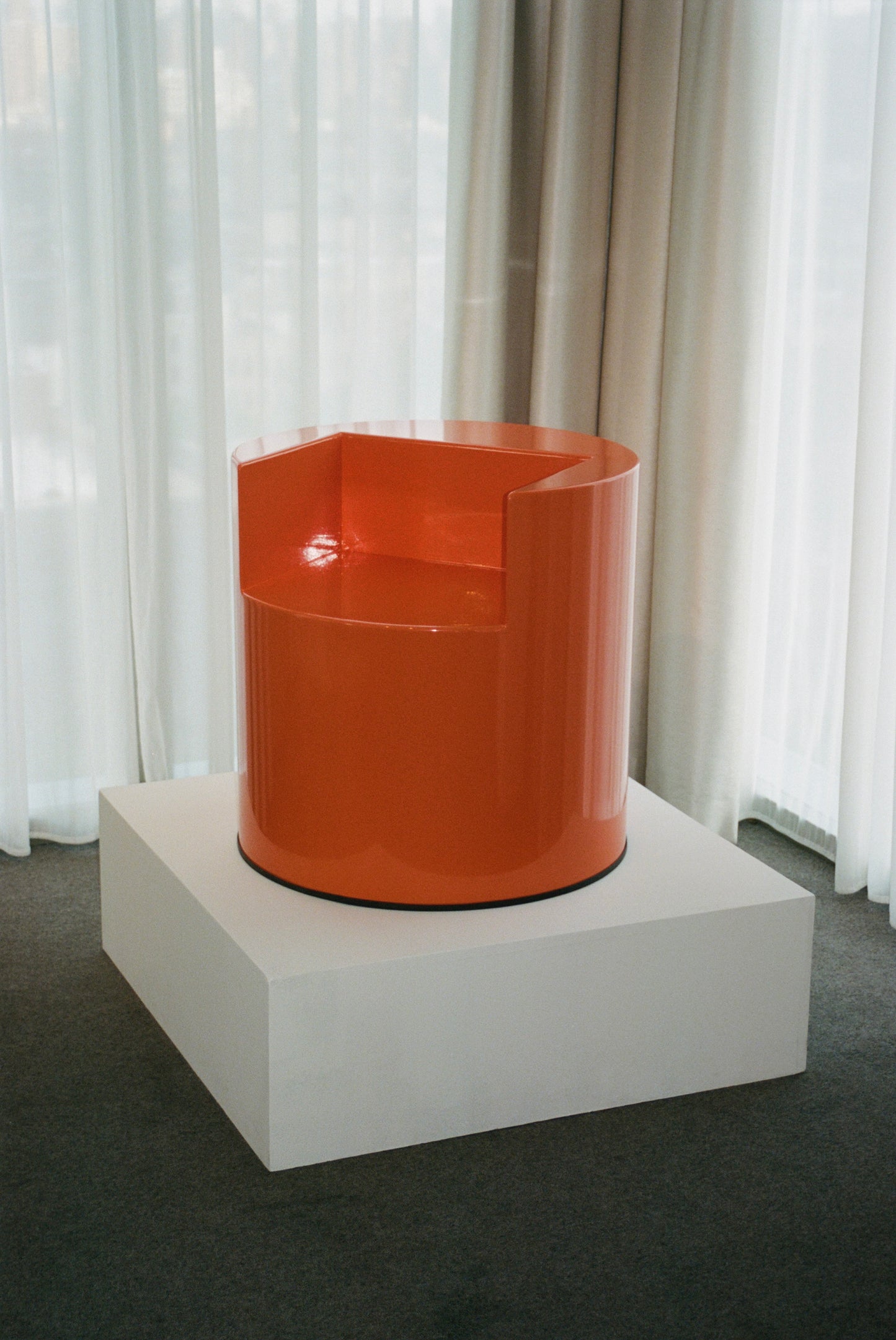 Neo-Lounge Chair